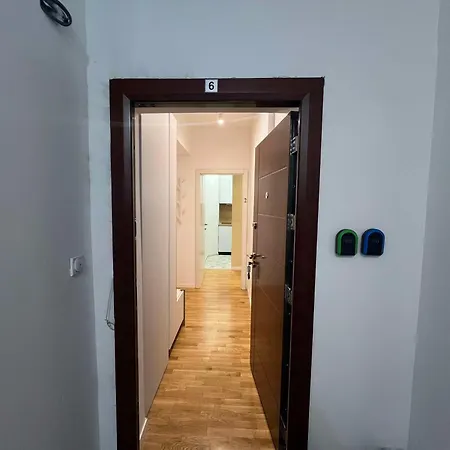 Grand Gigi Panoramic Penthouse Апартаменты Скопье