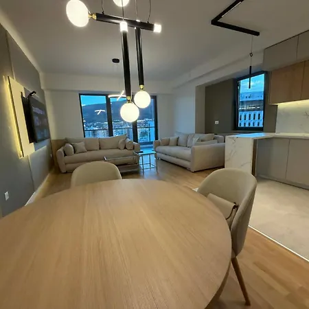 Grand Gigi Panoramic Penthouse Апартаменты