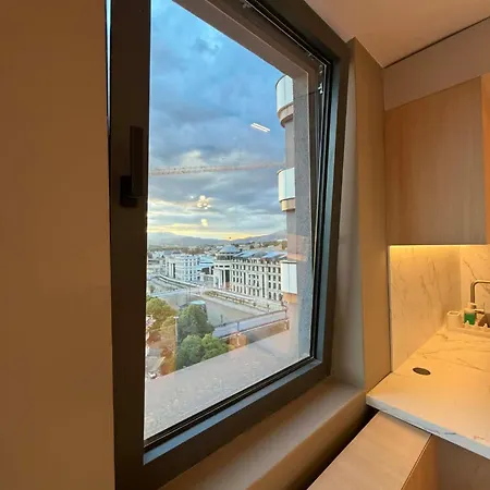 Grand Gigi Panoramic Penthouse